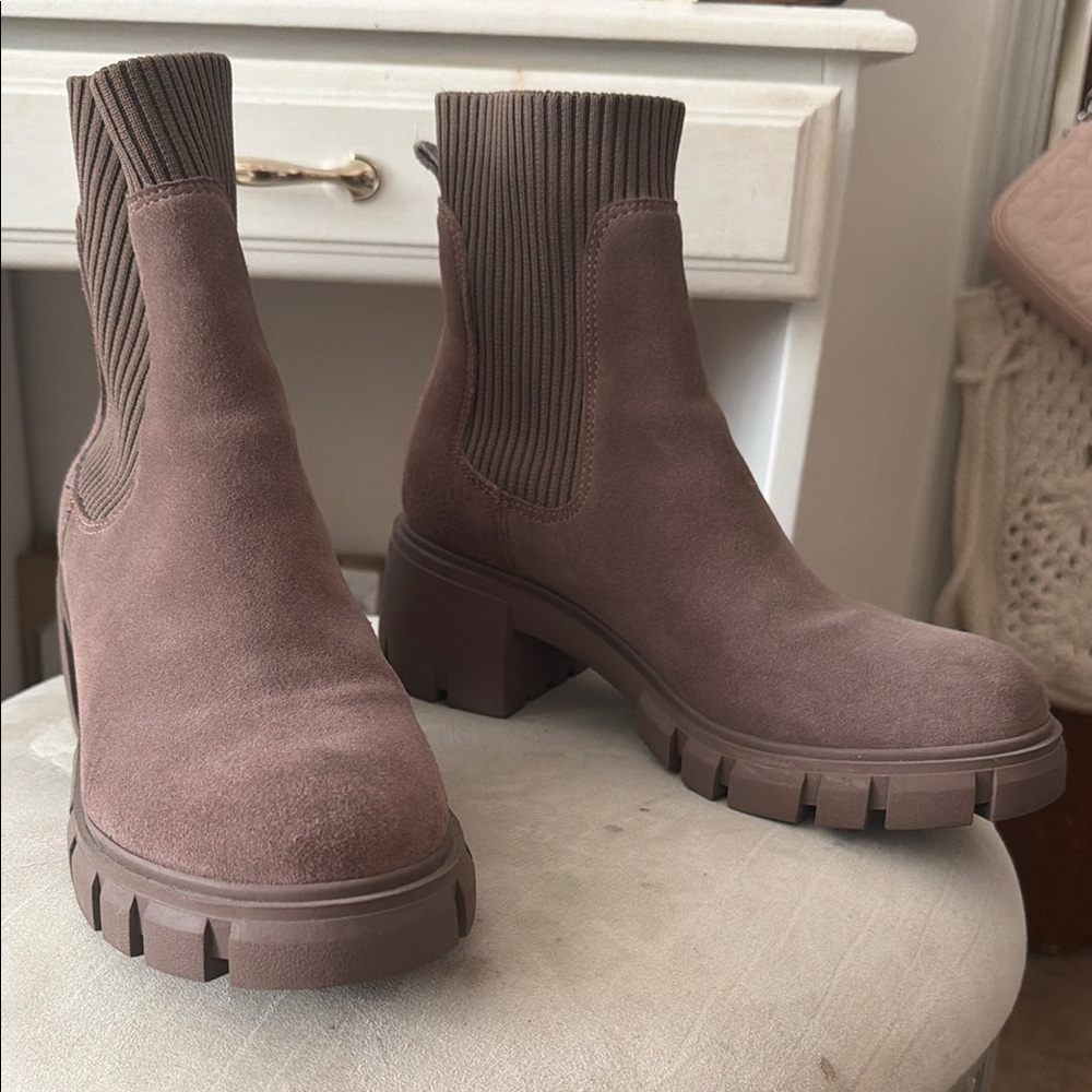 Steve Madden Taupe Ankle Booties